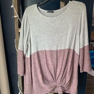 3/4 length sleeve shirt